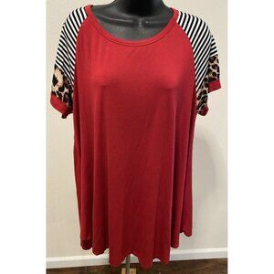 Monnuro Womens Size 1X Top/Tunic Short Sleeve